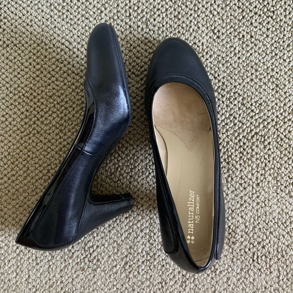 Black heel